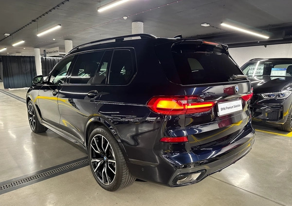 BMW X7 cena 389000 przebieg: 101000, rok produkcji 2019 z Skalbmierz małe 742